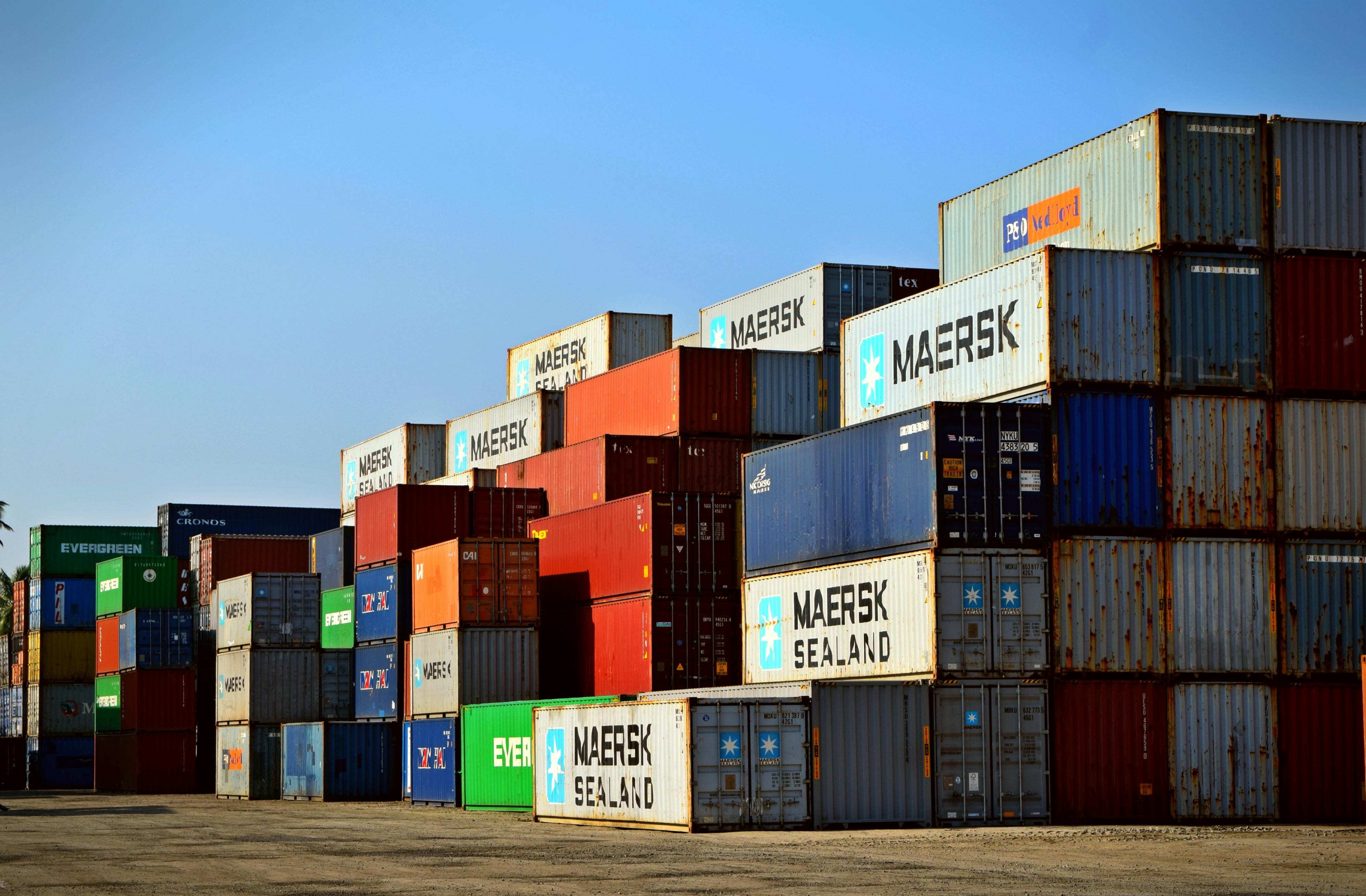 Shipping containers for logistics